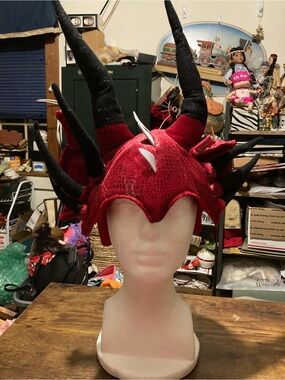 Red and Black Dragon Horn cosplay hat